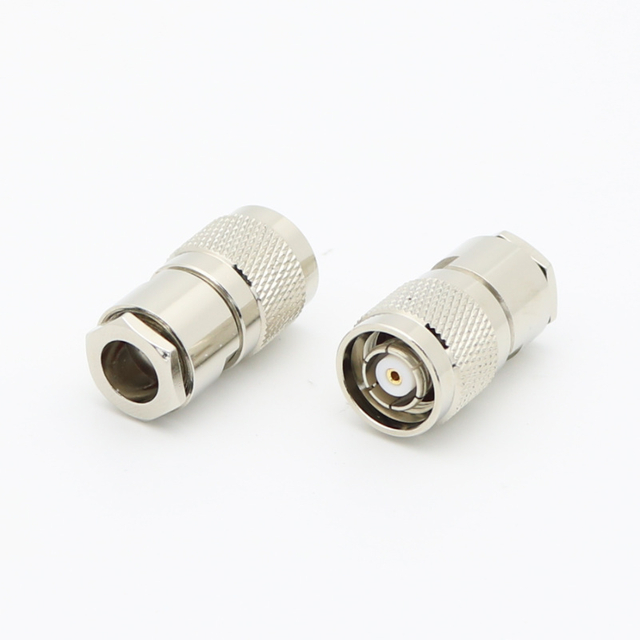 RPTNC Clamp Plug 5D-FB XMRTNC42