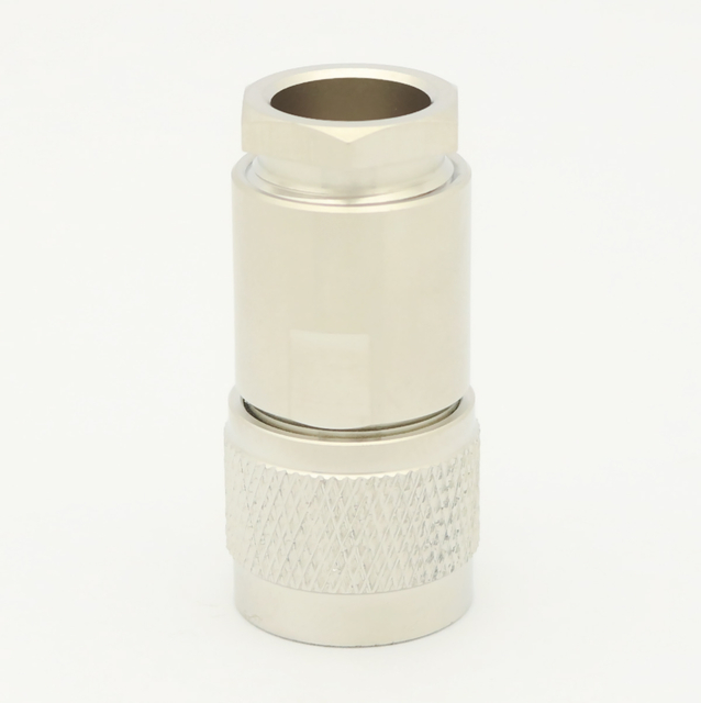 N Straight Clamp Plug 8D-FB XMRN12